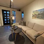 Leilighet, Nyoppusset Appartement Langevag